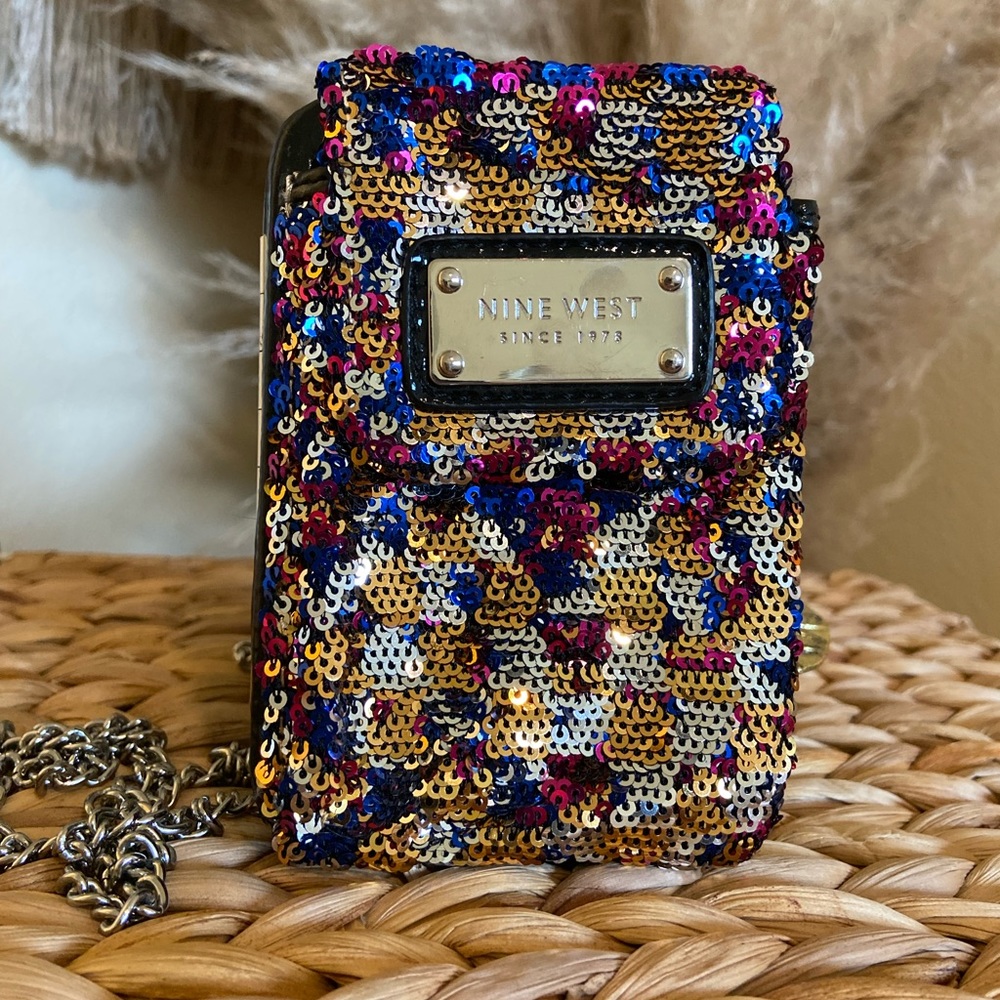 Nine West crossbody wallet bag